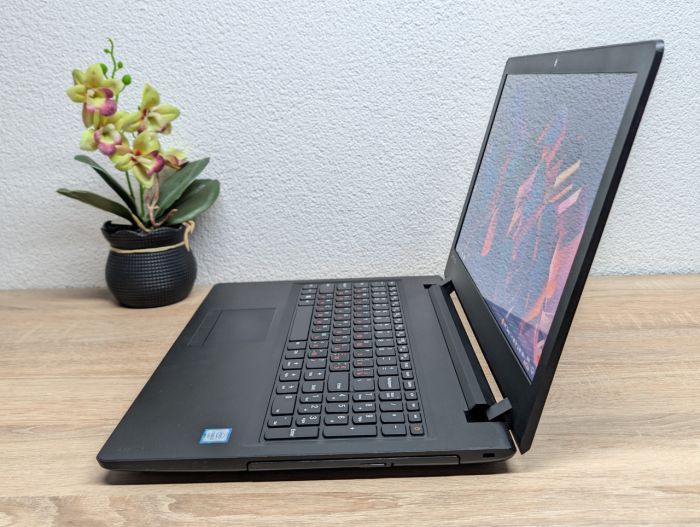 Ноутбук Toshiba Satellite Pro R50-B